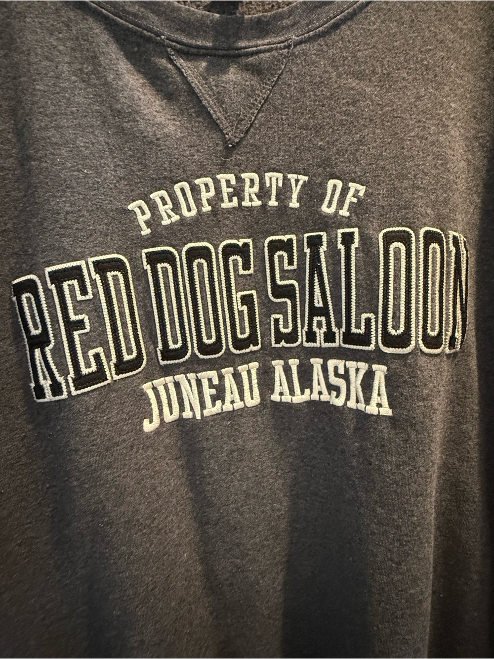 Red Dog Saloon Juneau Pocket Sweatshirt - Picture 2 of 6